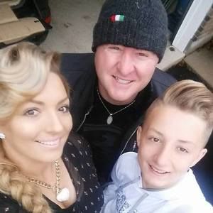 Meet your Posher, Gonxhe gina